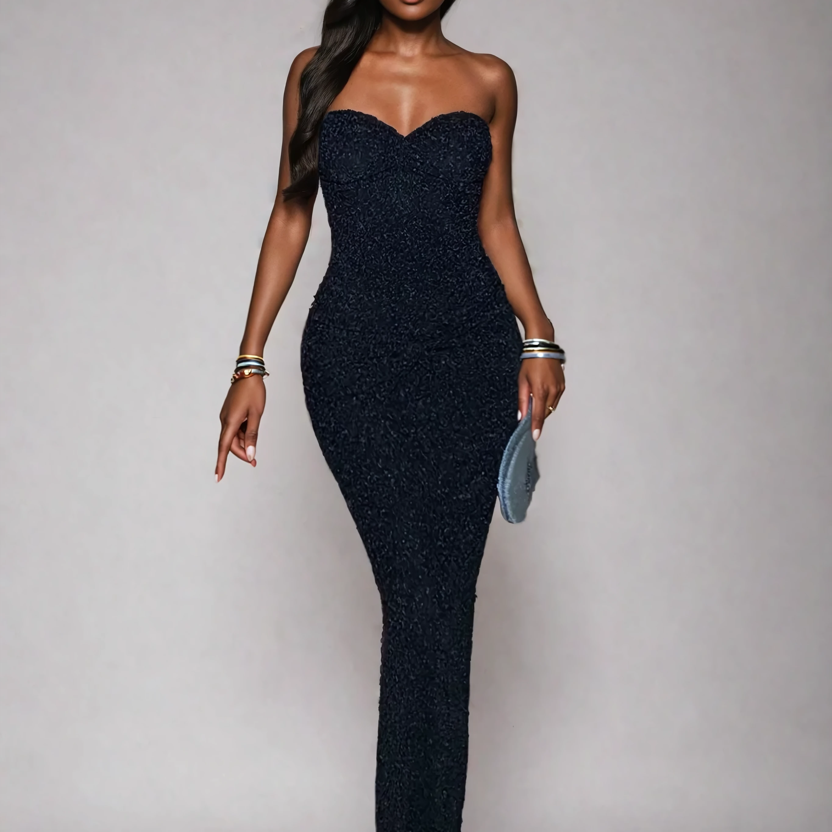 Alessia Noir Gown