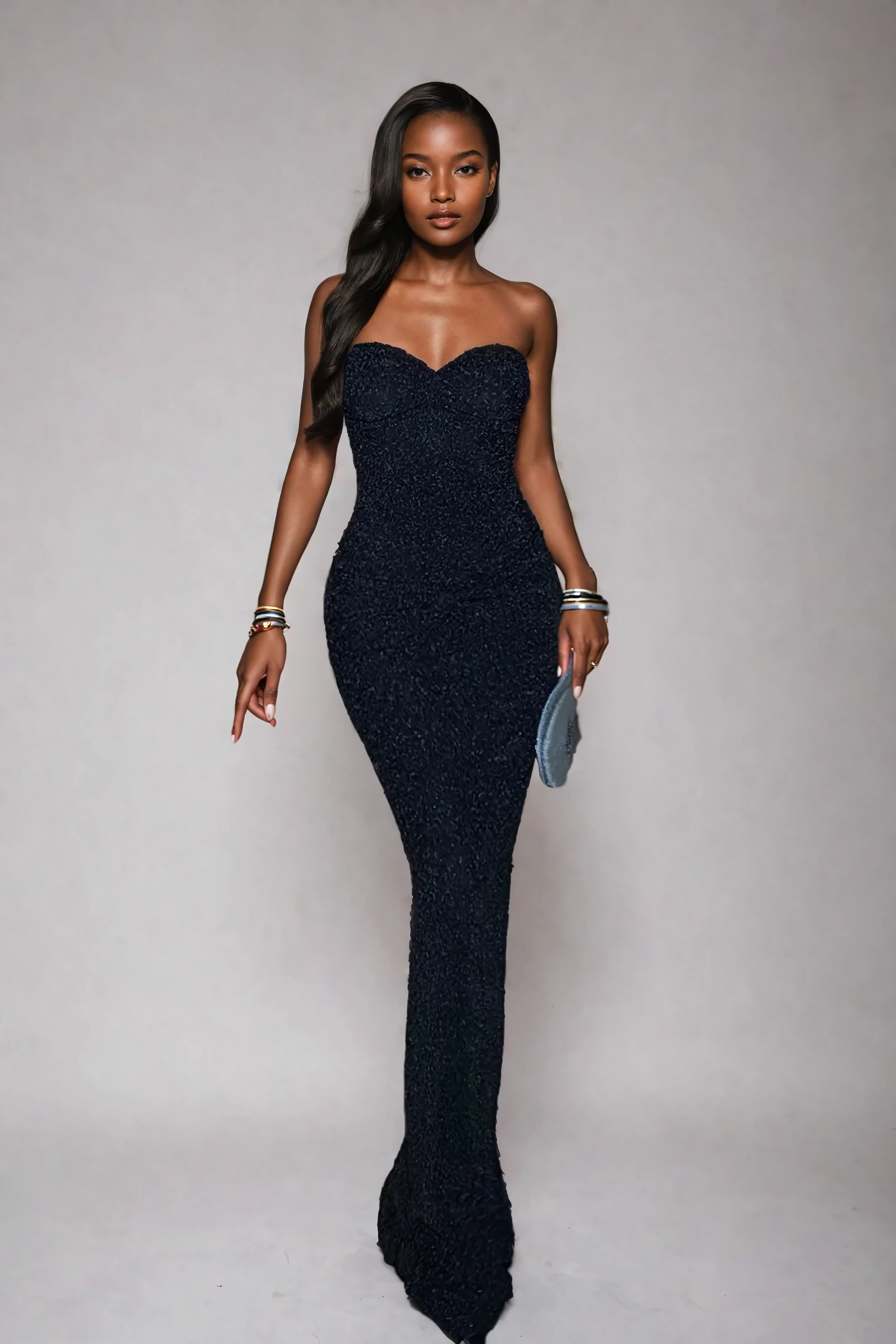 Alessia Noir Gown